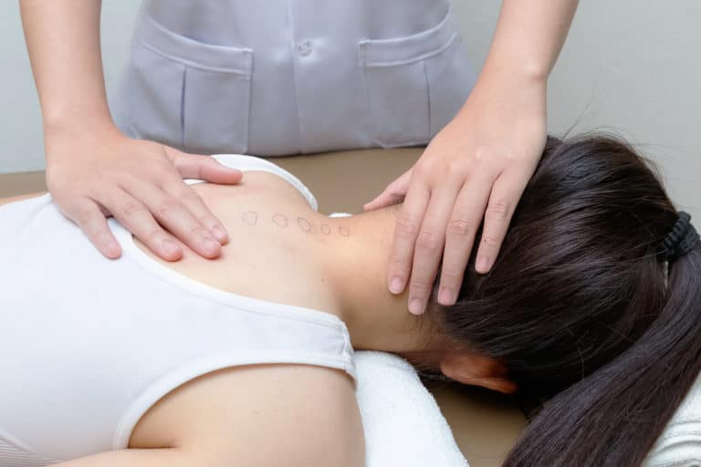 7 Ways Chiropractors in Brandon Can Treat Your Neck Pain